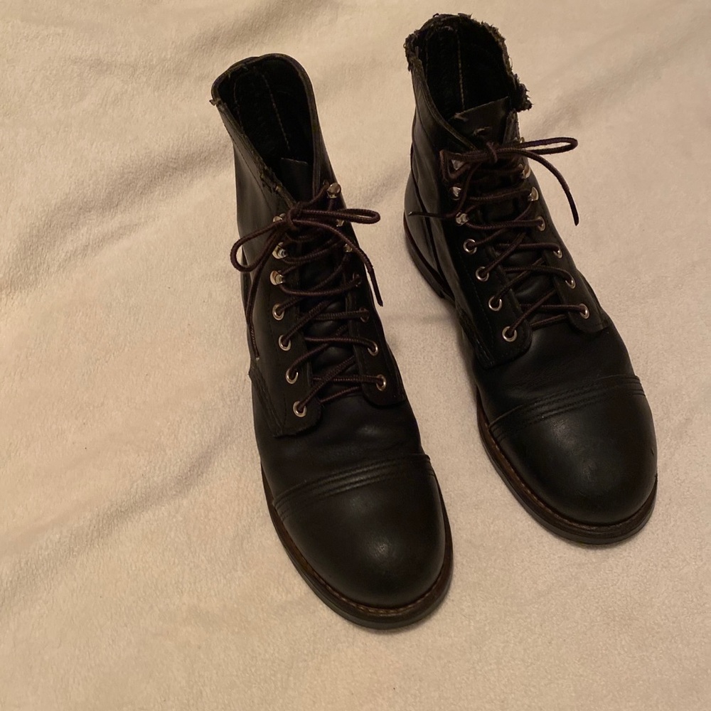 Red Wing Iron Rangers 8114 Size 8.5